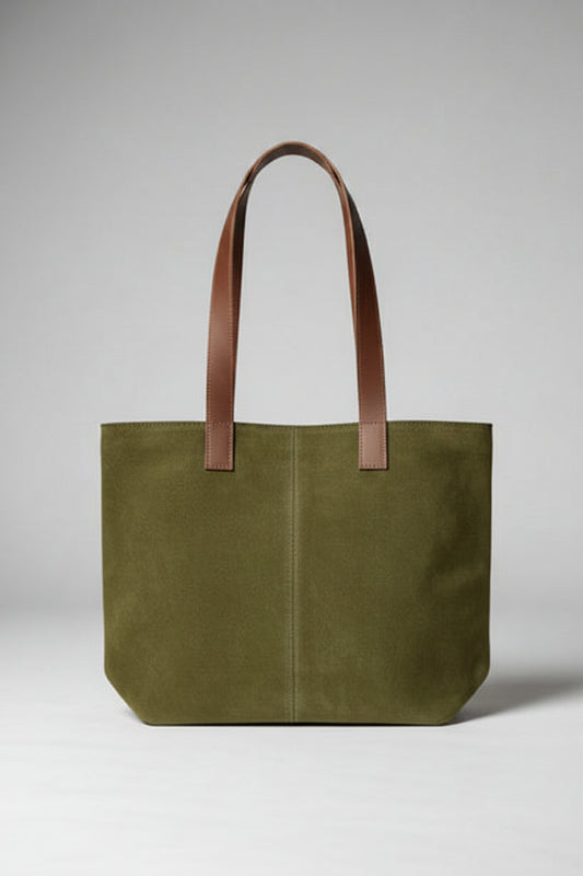 Bolso tote de gamuza Verde Oliva con asas de cuero camel - Francisca Espinoza Handmade Leather